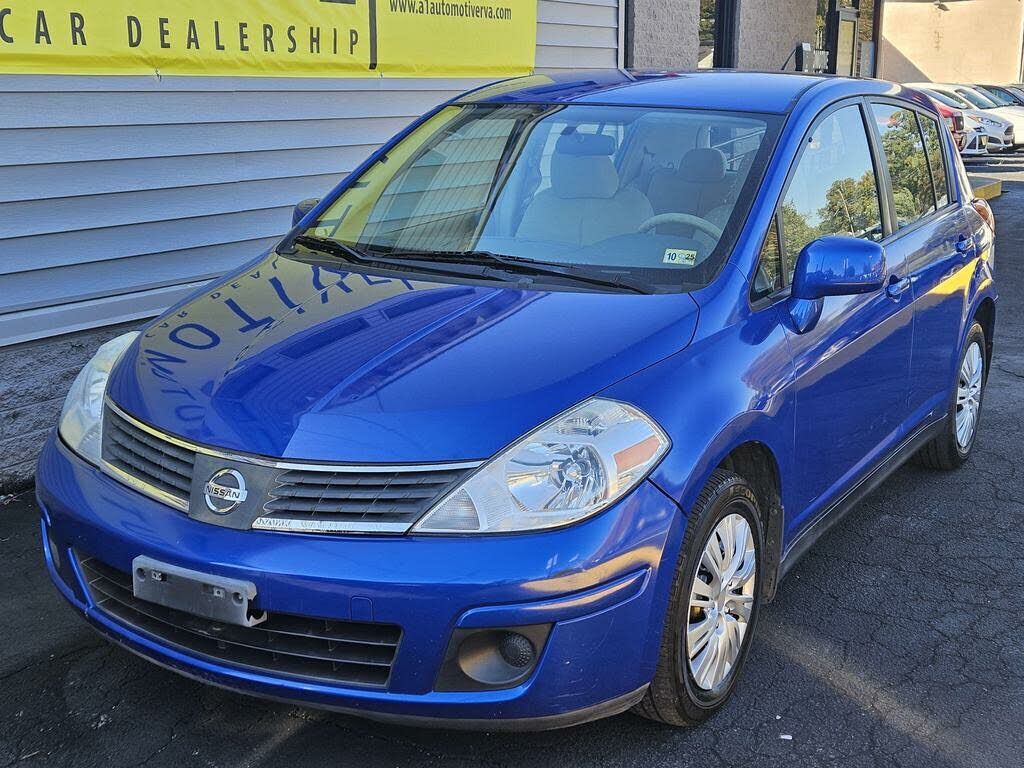 2009 NISSAN Versa