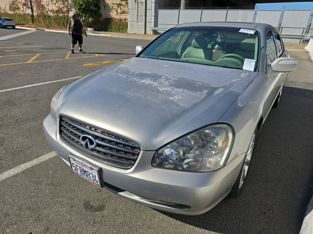 Infiniti Q45