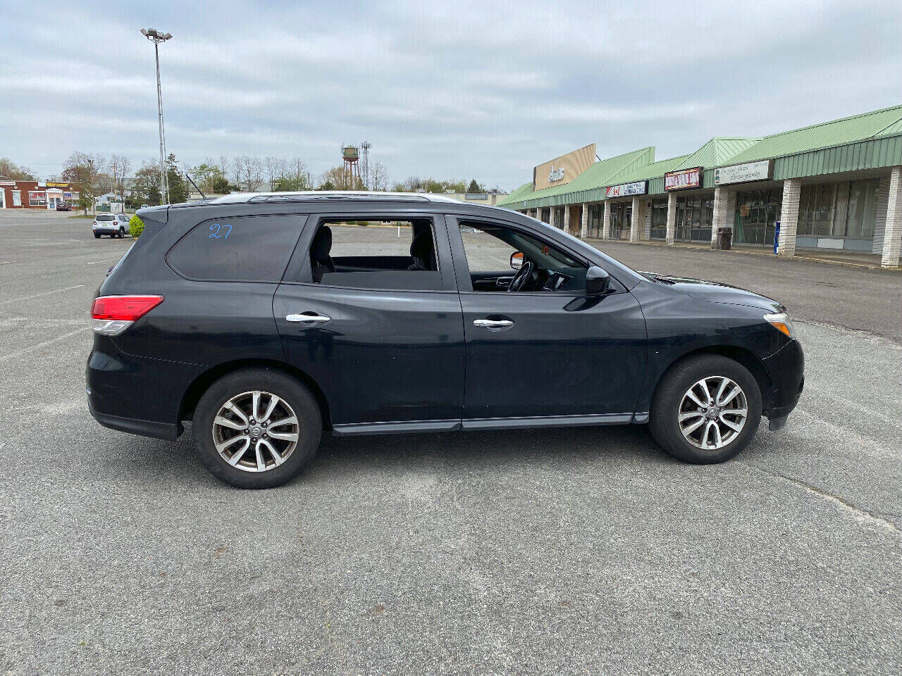 2013 NISSAN Pathfinder