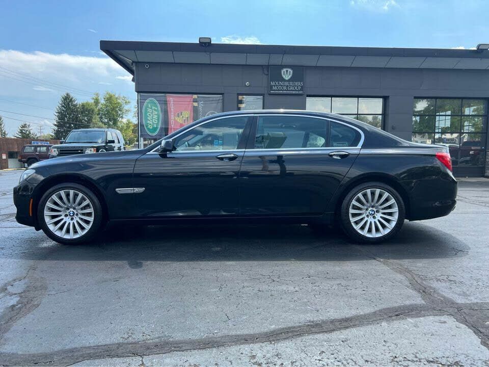 2012 BMW 750Lxi / ALPINA B7