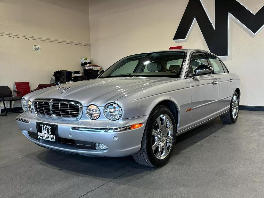 Jaguar Vanden Plas