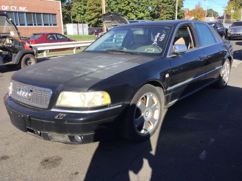Audi S8