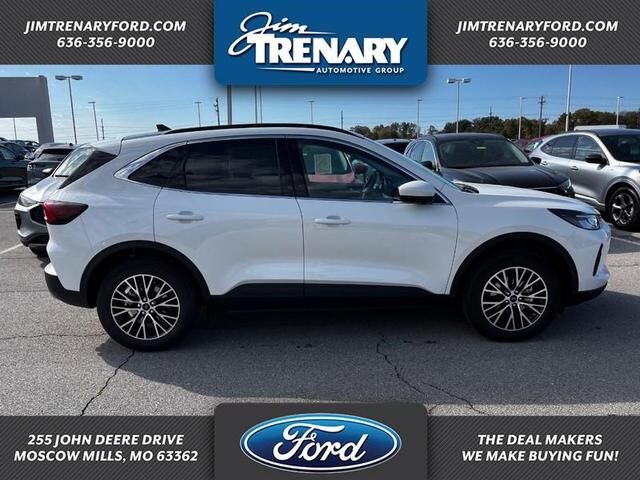 2025 FORD Escape
