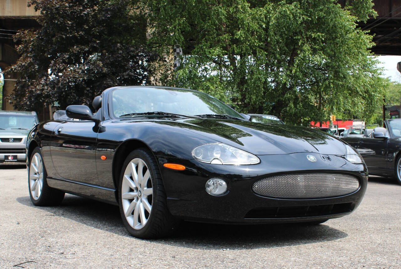 Jaguar XK