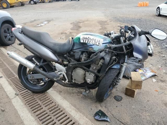 Suzuki GSX750F