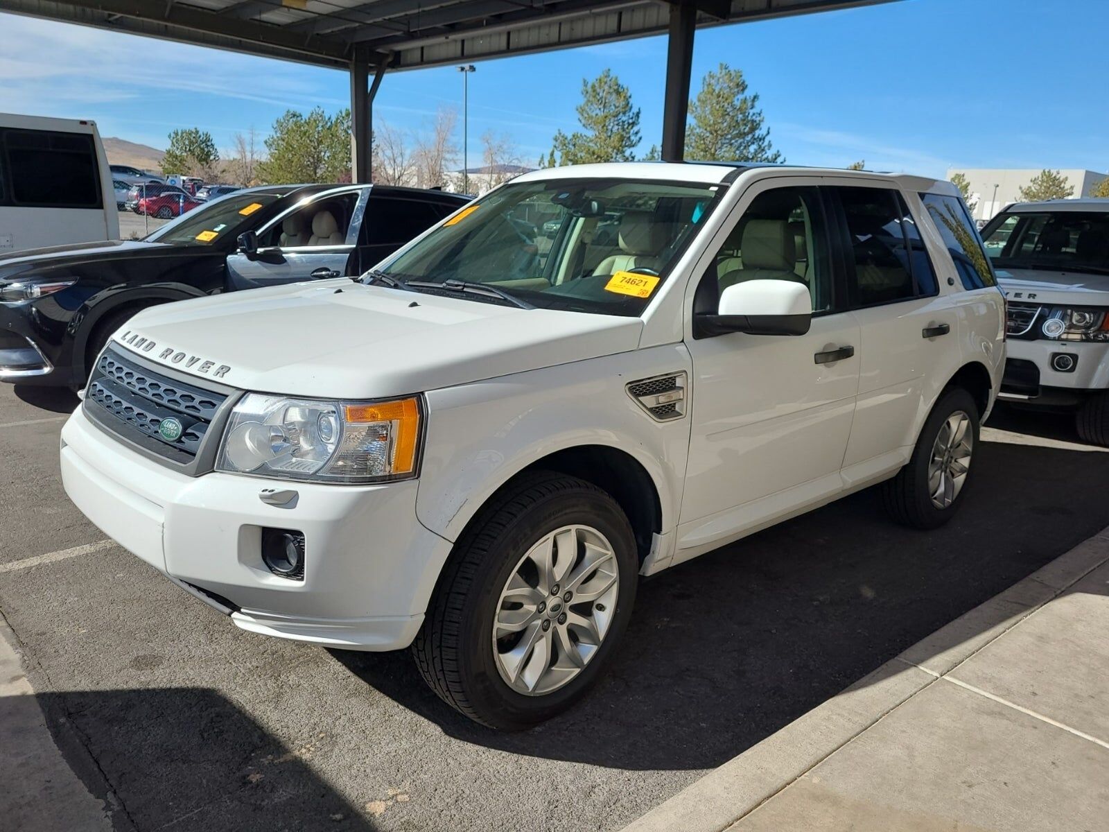 Land Rover LR2