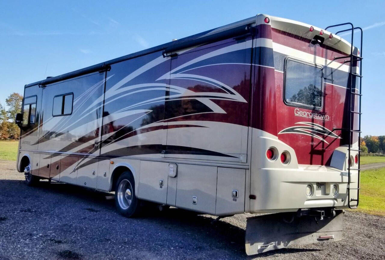 2011 FORD Motorhome Chassis