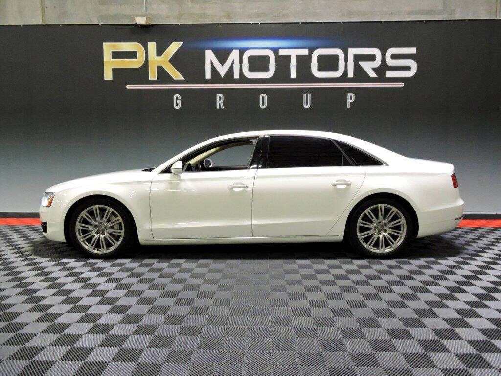 2012 AUDI A8