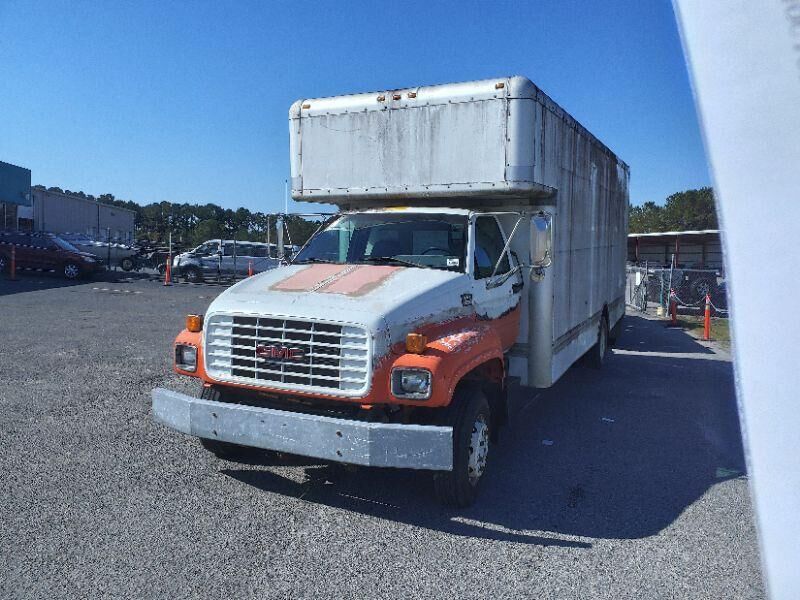 GMC C6
