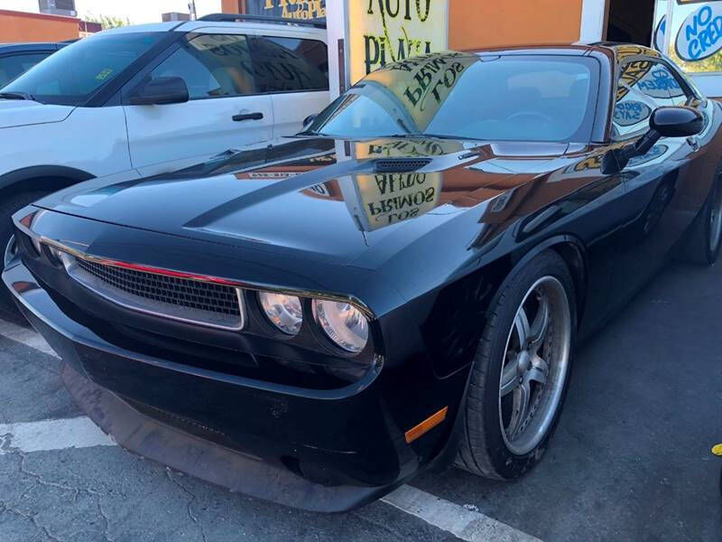 2012 DODGE Challenger
