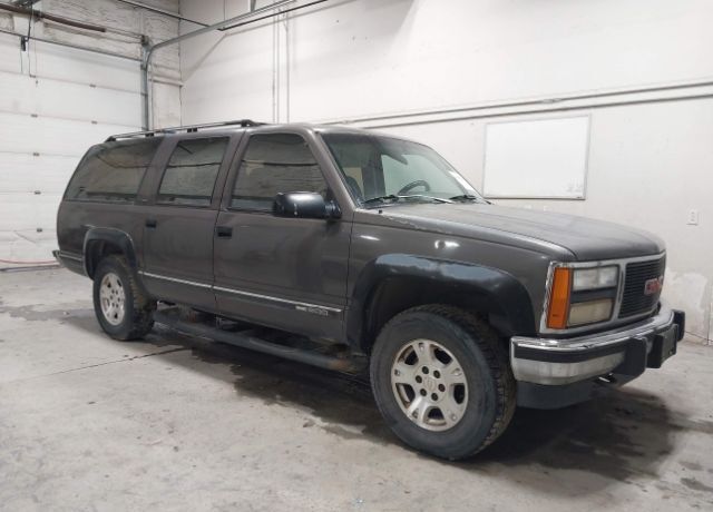 GMC Suburban