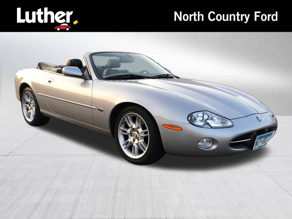 Jaguar XK8