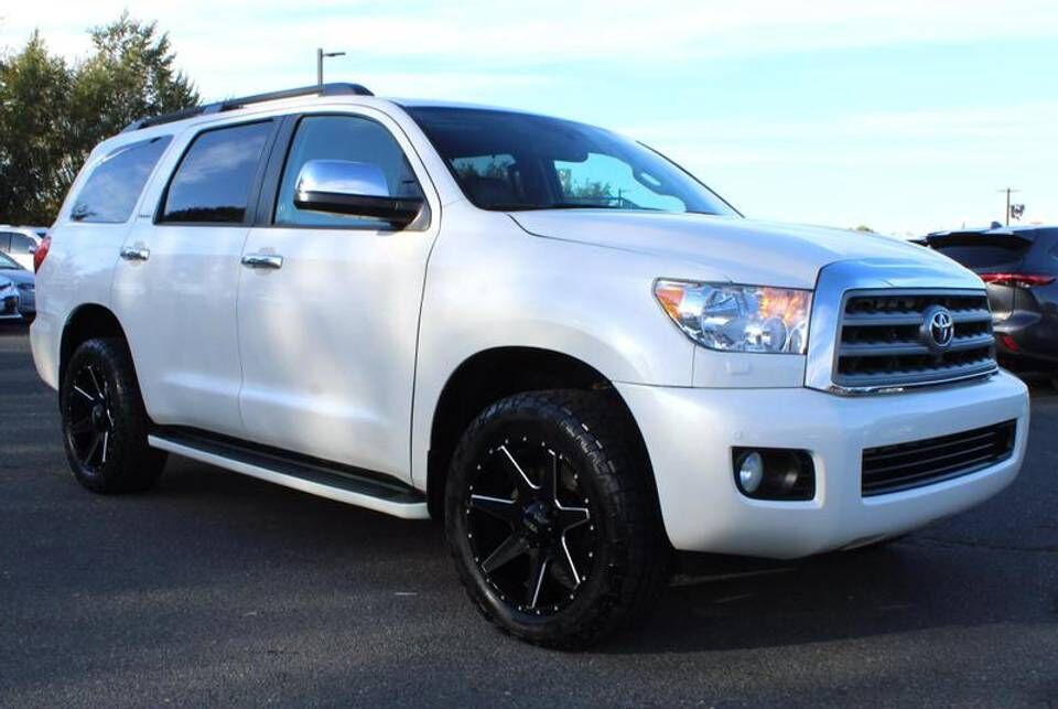Toyota Sequoia