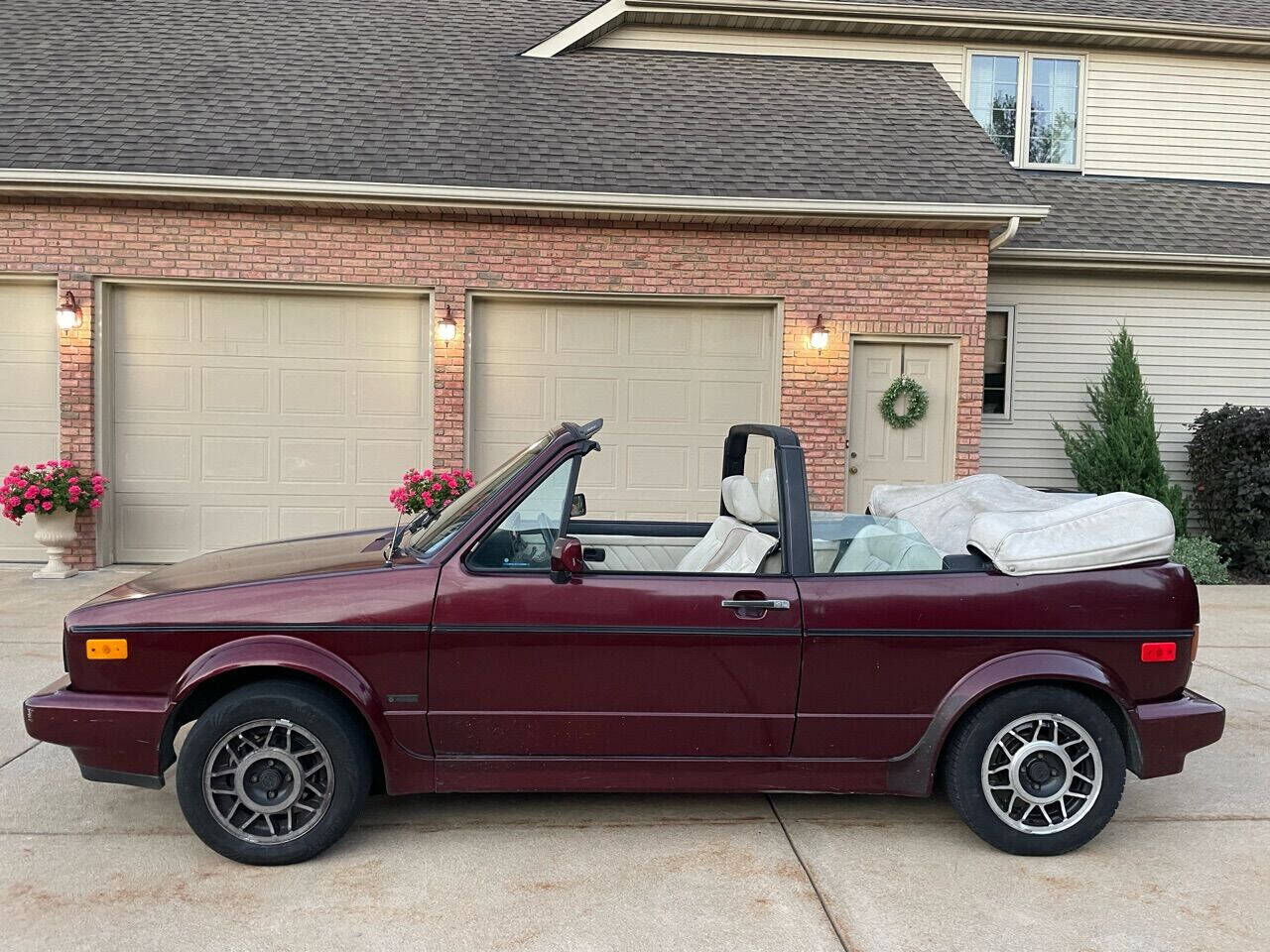 Volkswagen CABRIOLET