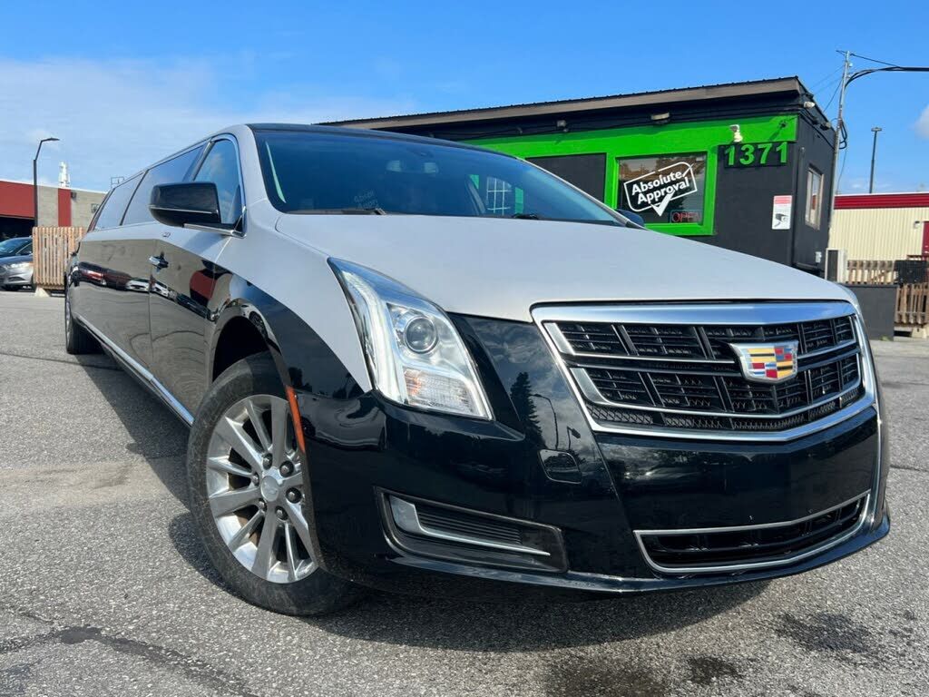 Cadillac Stretch Limousine