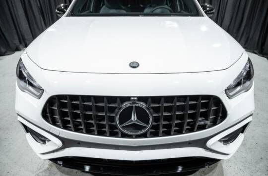 2025 Mercedes-Benz GLA-Class