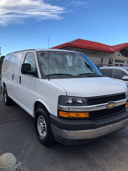 2019 CHEVROLET Express