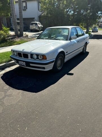 BMW 525i