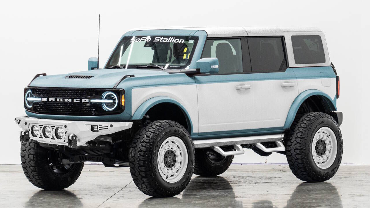 2024 FORD Bronco