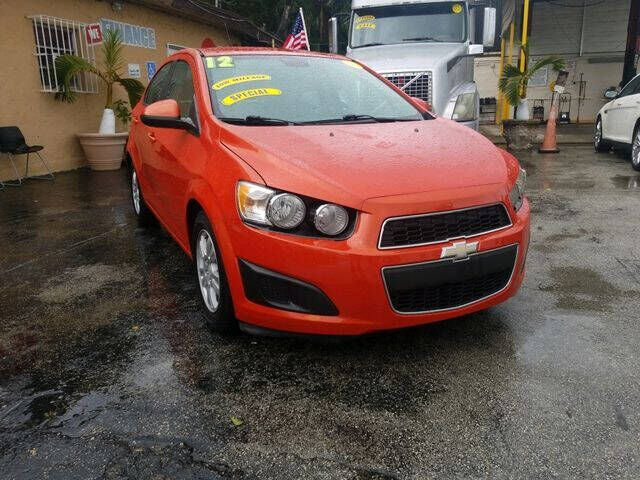 2012 CHEVROLET Sonic
