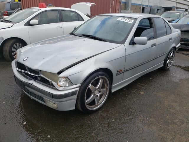 BMW 328i