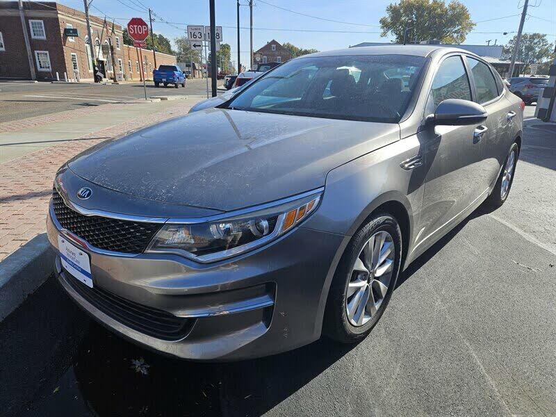 2017 KIA Optima