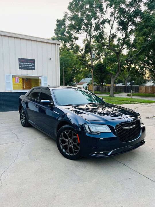 2017 CHRYSLER 300