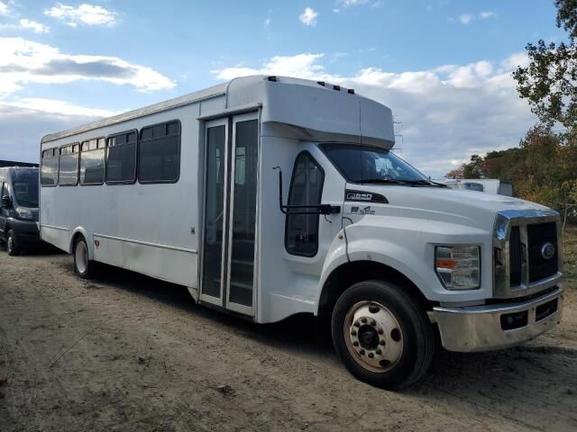 Ford F-650