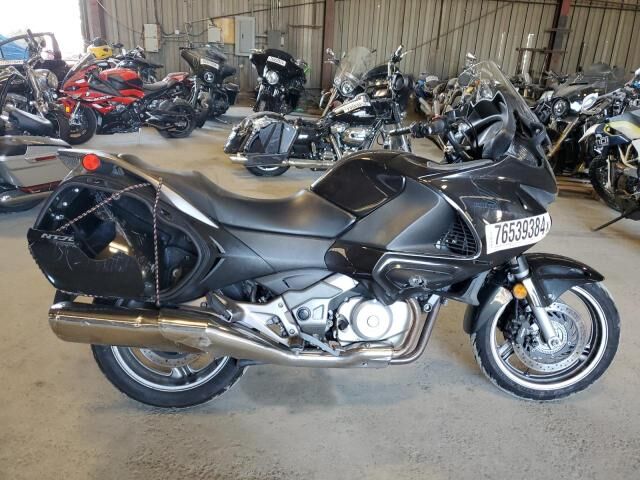 Honda NT700VA/NT700V