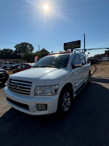 Infiniti QX56