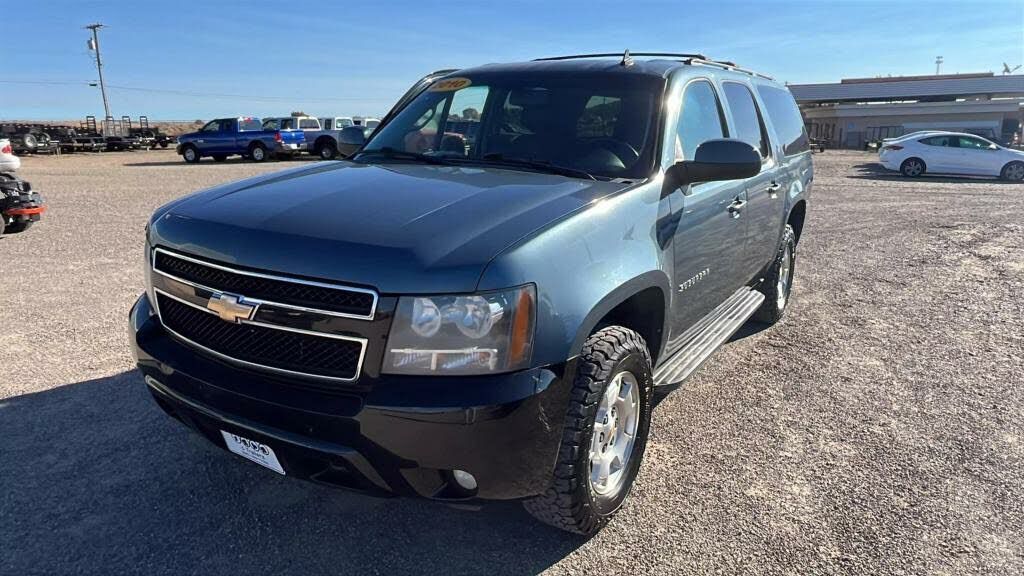 2010 CHEVROLET Suburban