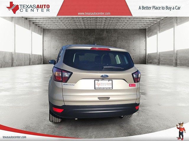 2018 FORD Escape