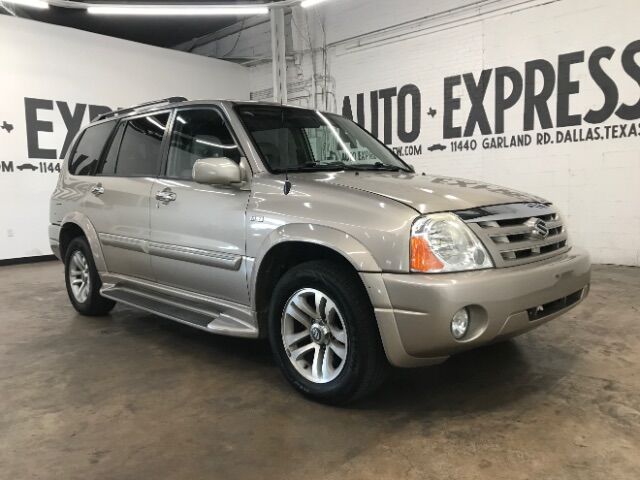 Suzuki XL7