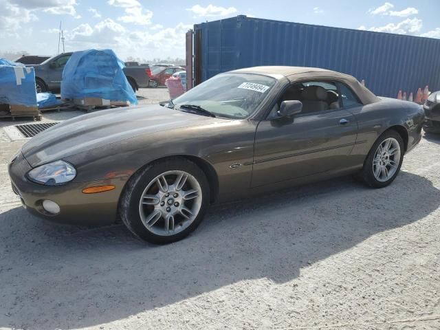 Jaguar XK8