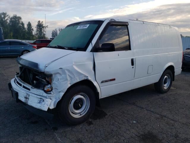 Chevrolet Astro Van
