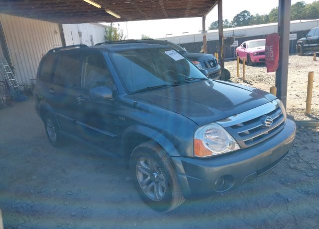 Suzuki XL7