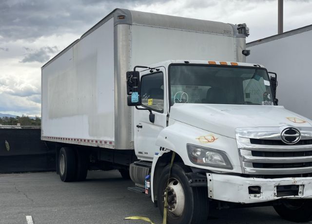 2016 HINO Conventional Type Truck