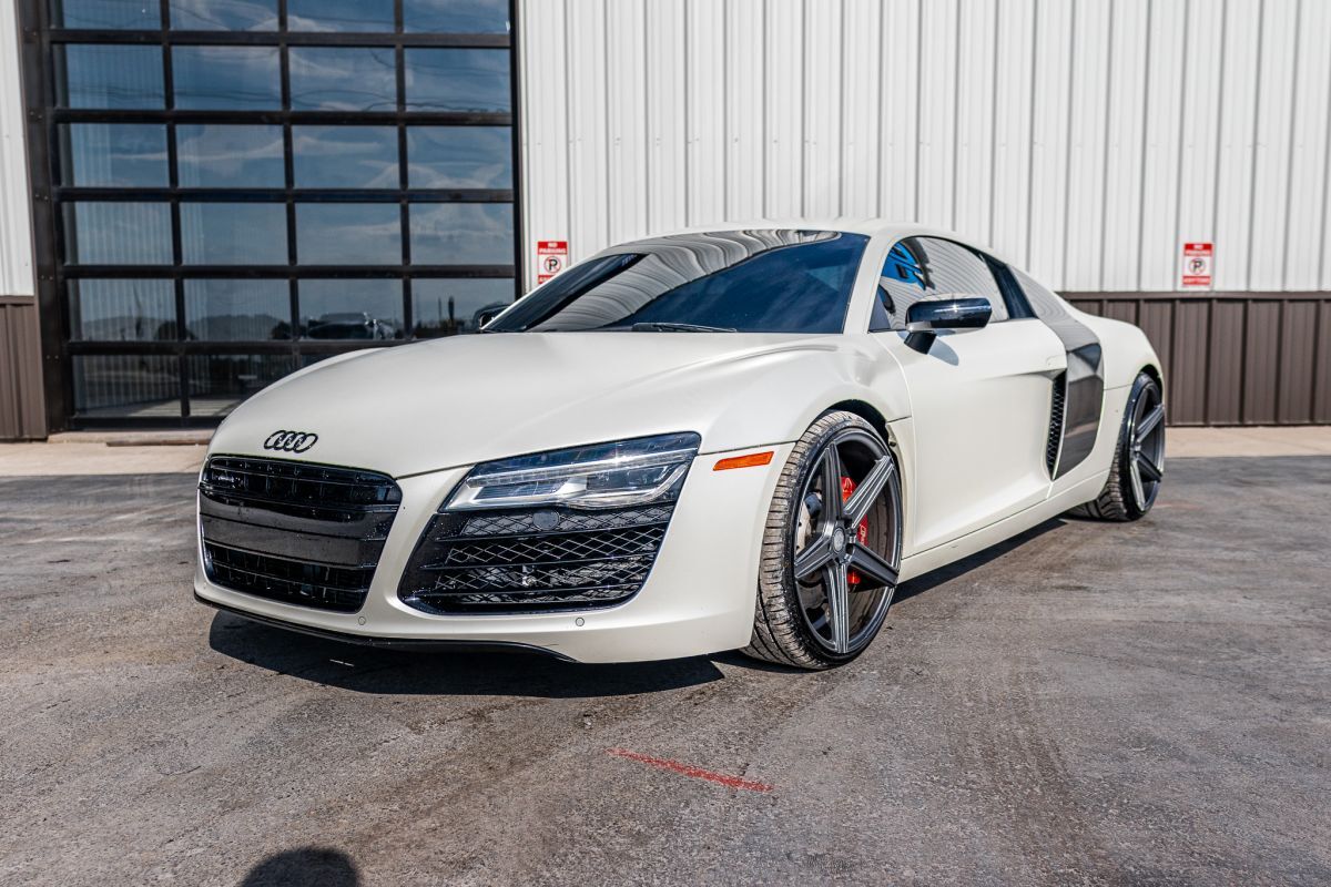 Audi R8