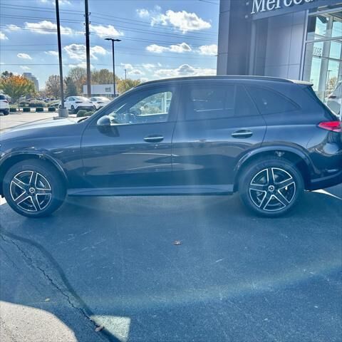 2025 Mercedes-Benz GLC-Class