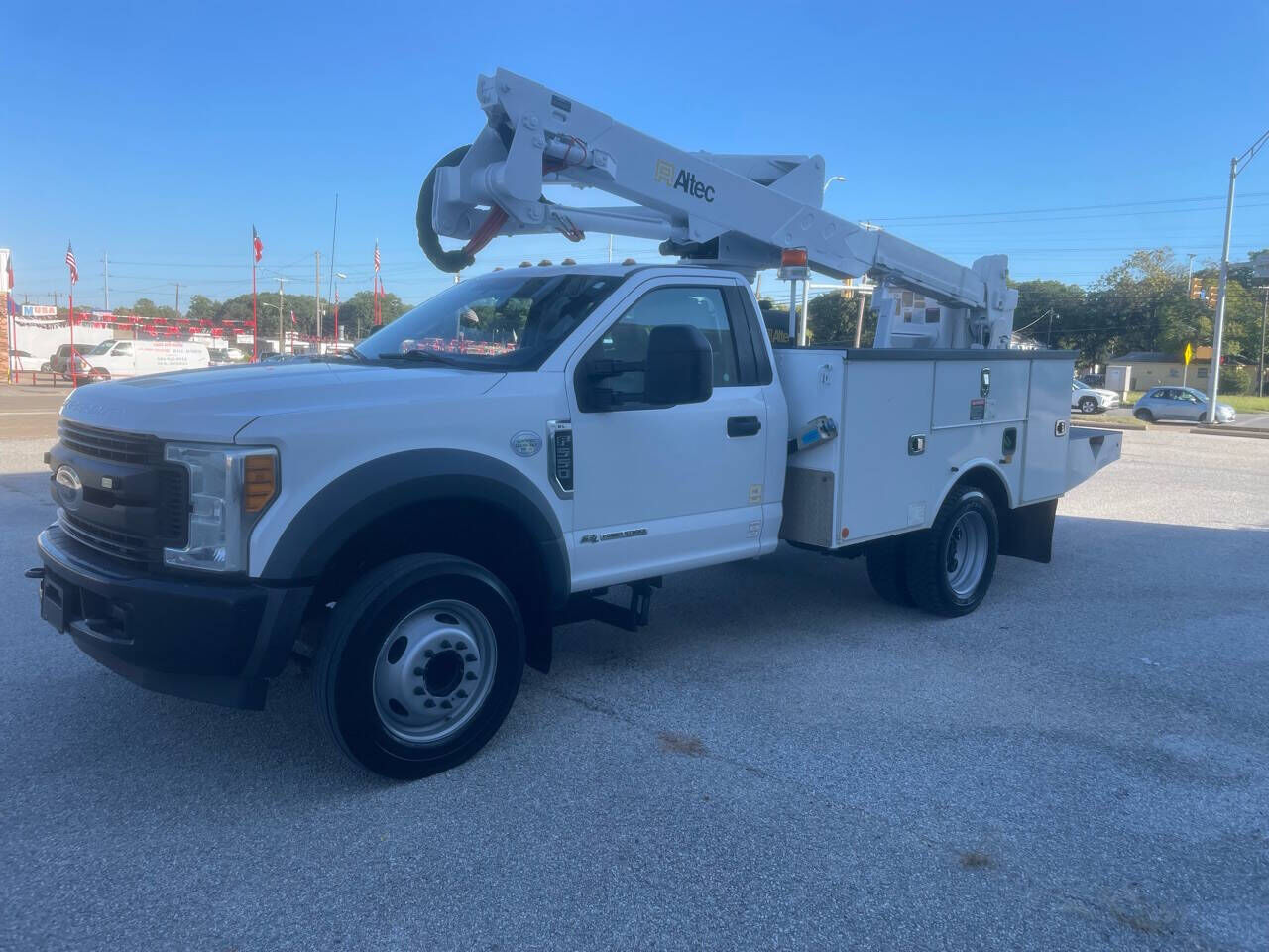 2017 FORD F-550