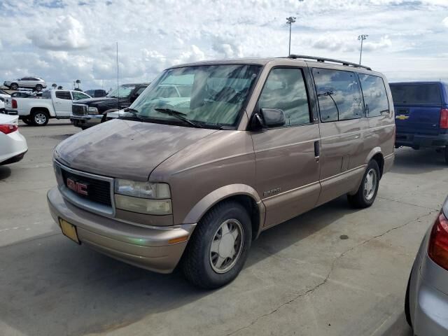 GMC Safari