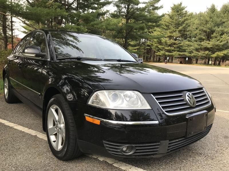 2004 VOLKSWAGEN Passat