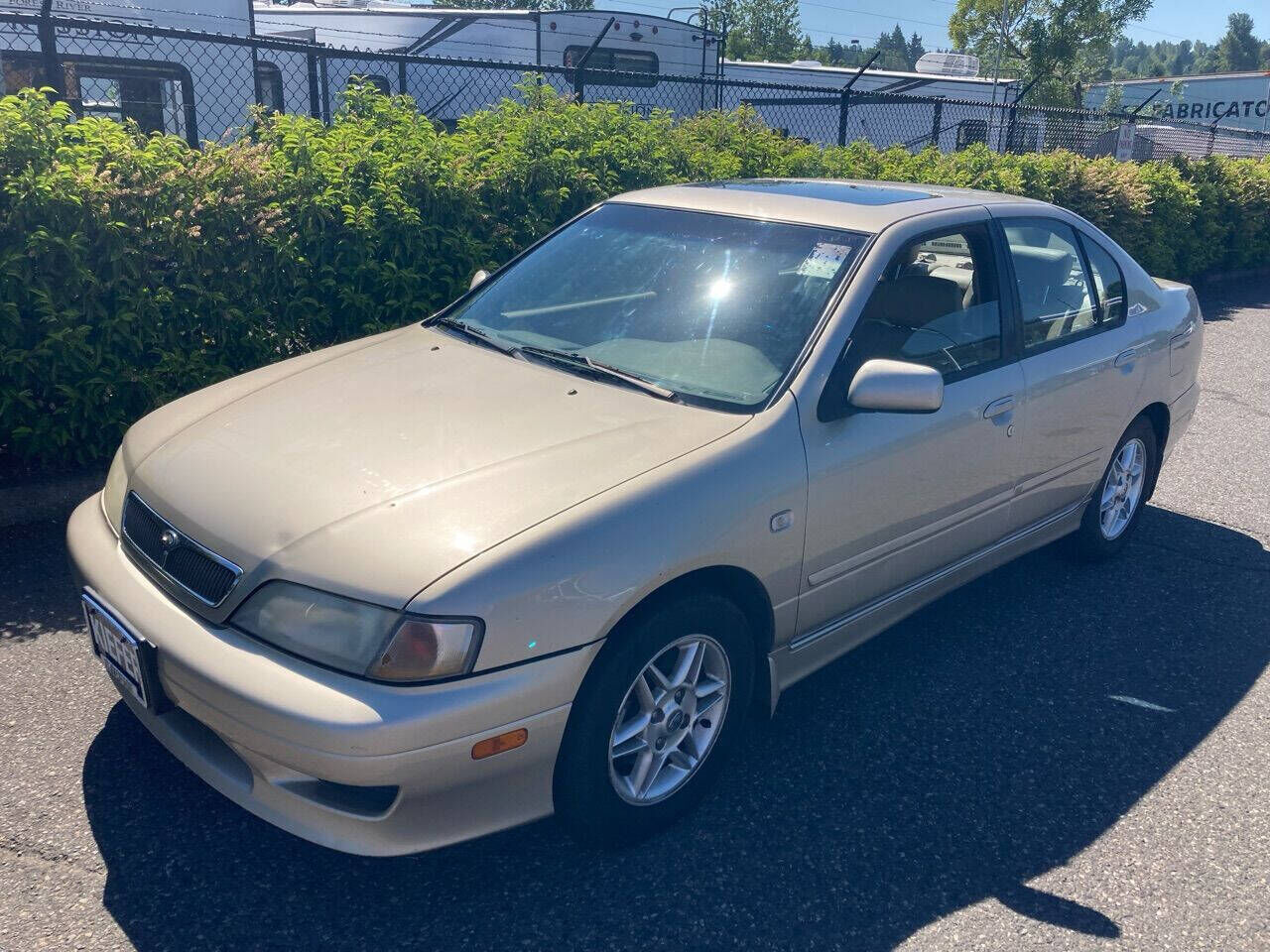 Infiniti G20