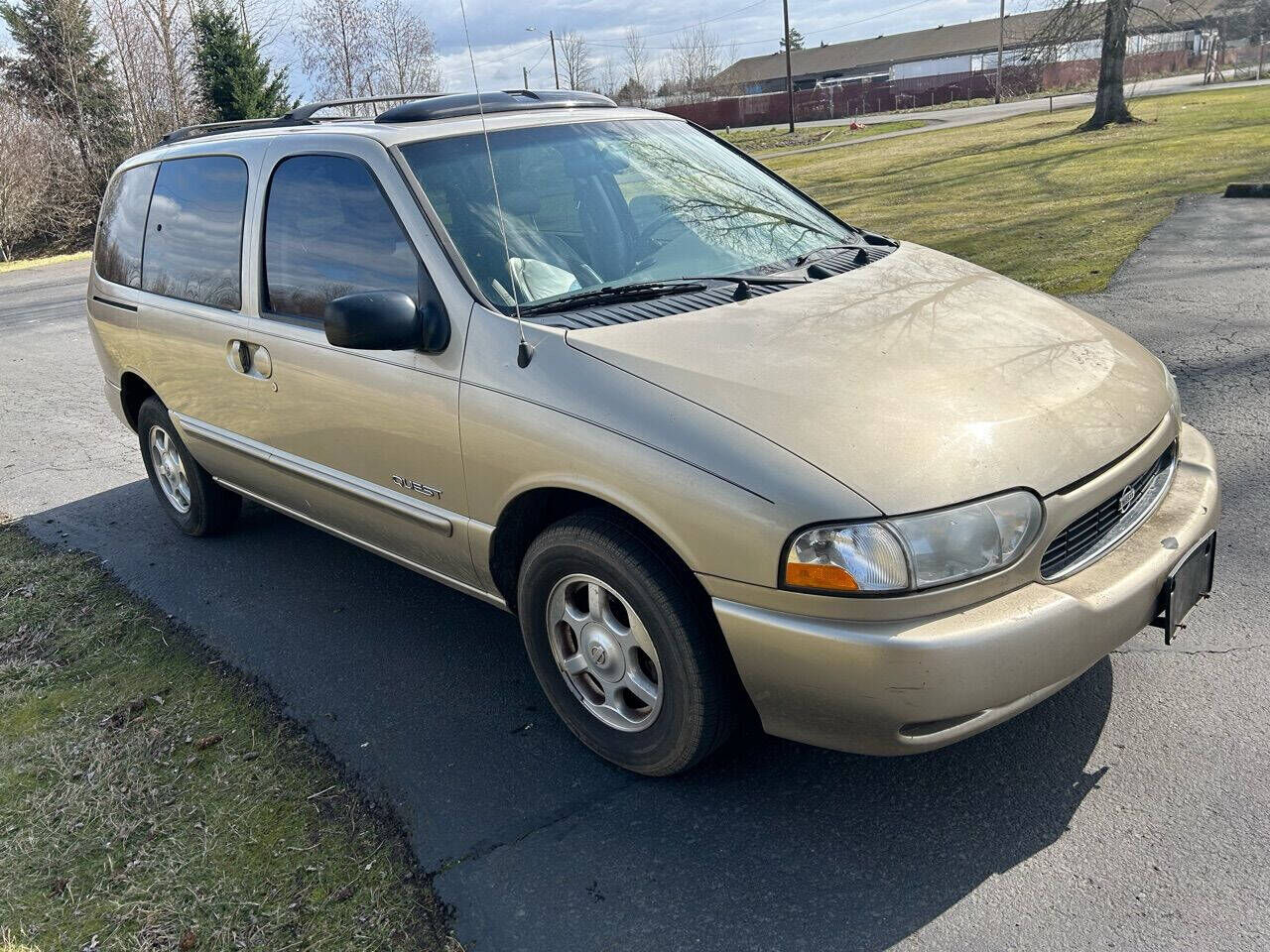 Nissan Quest