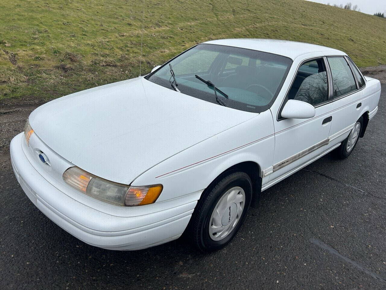 Ford Taurus