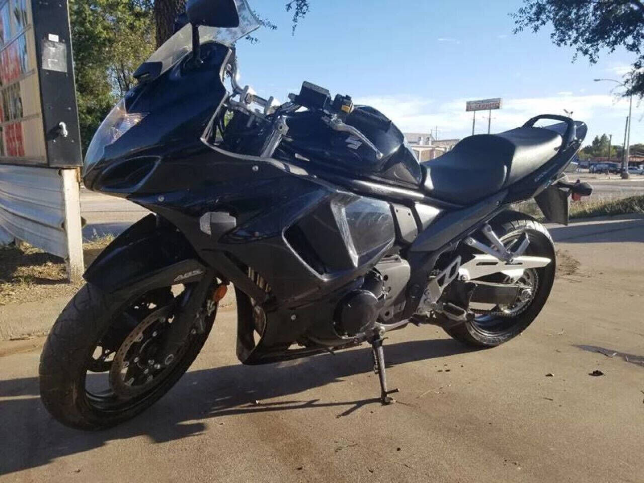 Suzuki GSX1250FAL