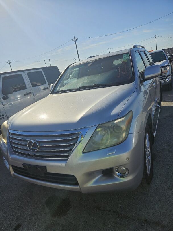 Lexus LX