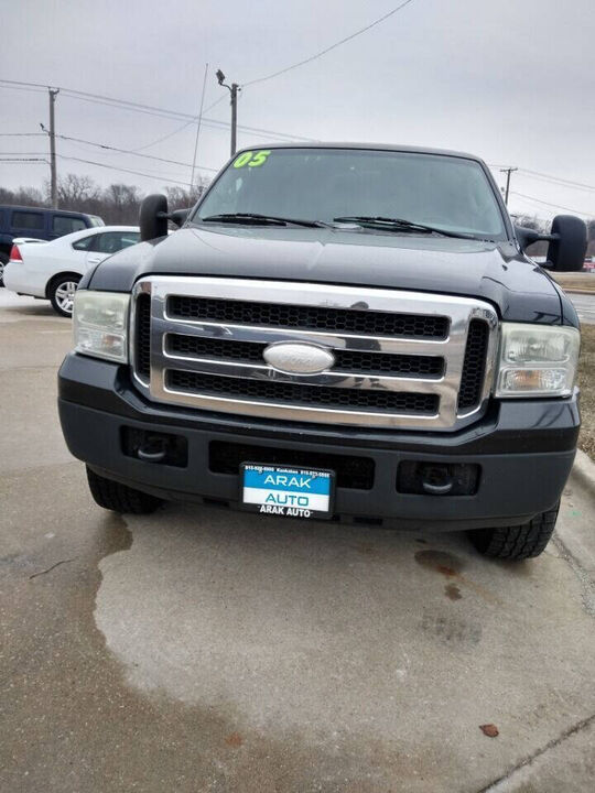 2005 FORD Excursion