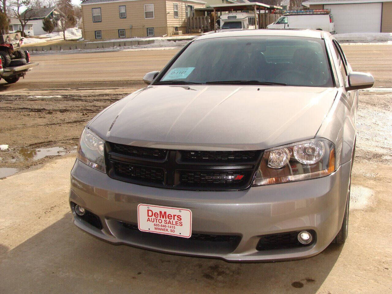 2014 DODGE Avenger