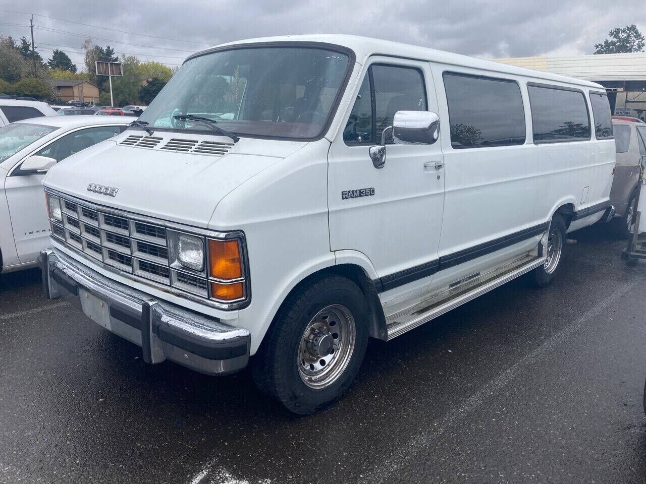 Dodge Ram Wagon
